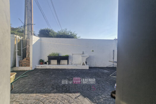 Se vende casa de piedra en Gandario, Bergondo