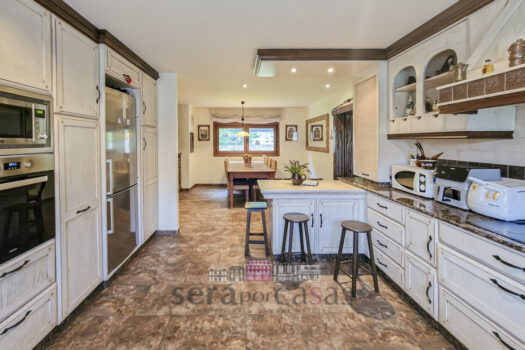 Se vende casa de piedra en Oleiros, A Coruña