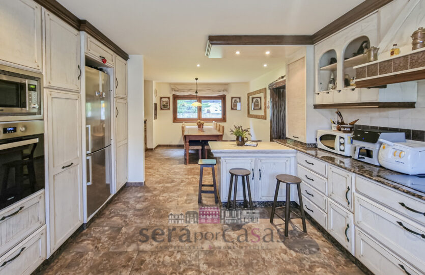 Se vende casa de piedra en Oleiros