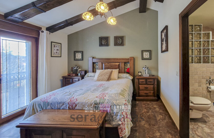 Se vende casa de piedra en Oleiros