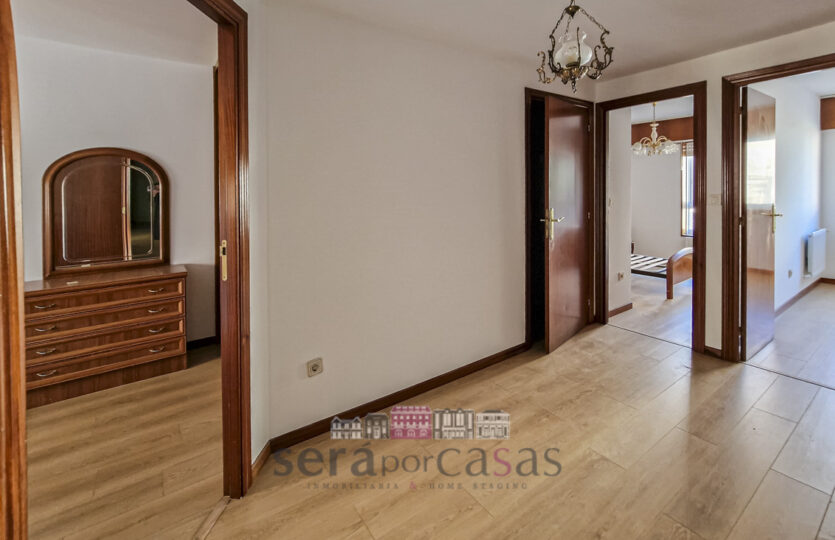 Se vende piso en Los Rosales