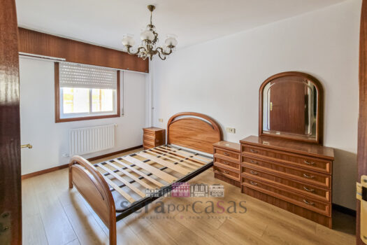 Se vende piso en Los Rosales, A Coruña