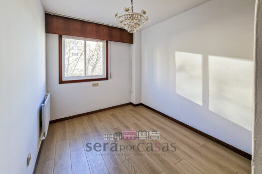 Se vende piso en Los Rosales, A Coruña