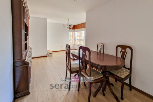 Se vende piso en Los Rosales, A Coruña
