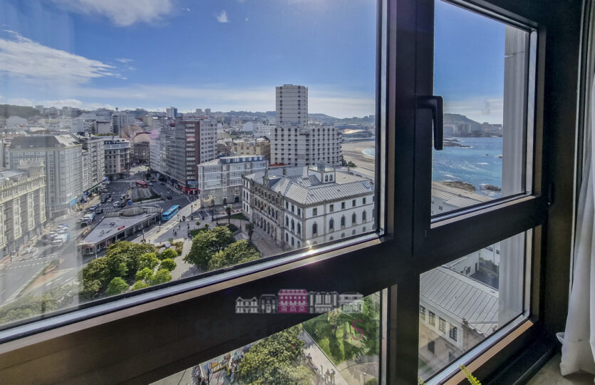 Se vende piso en el centro de A Coruña con vistas