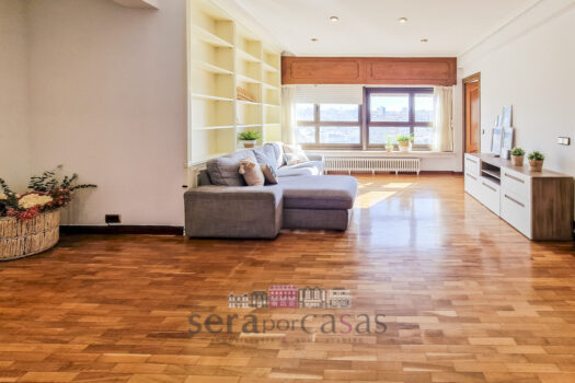 Se vende piso en el centro de A Coruña con vistas al mar