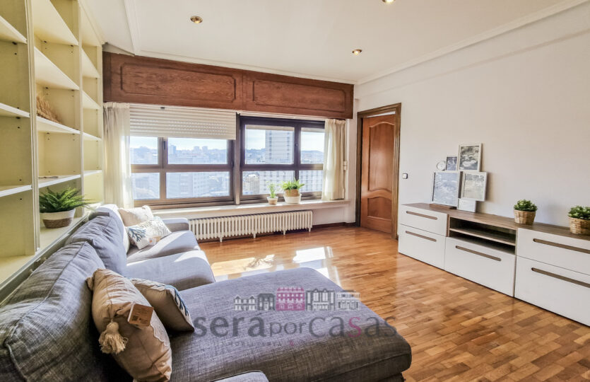 Se vende piso en el centro de A Coruña con vistas