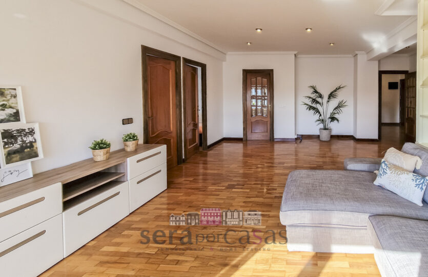 Se vende piso en el centro de A Coruña con vistas