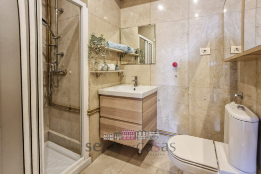 Se vende piso en el centro de A Coruña con vistas al mar