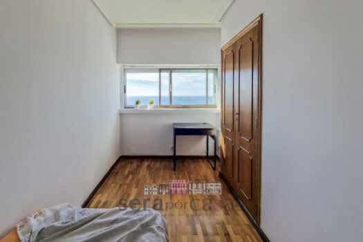 Se vende piso en el centro de A Coruña con vistas al mar