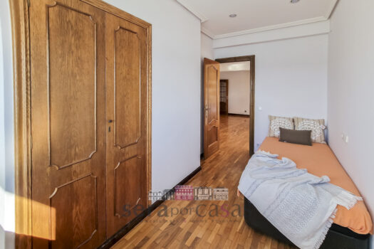 Se vende piso en el centro de A Coruña con vistas al mar