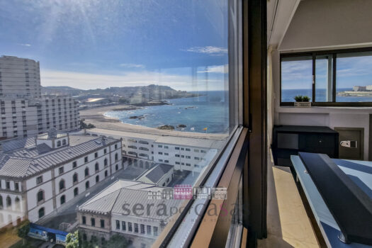 Se vende piso en el centro de A Coruña con vistas