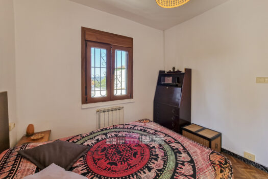 Se vende casa a diez minutos de Ordenes