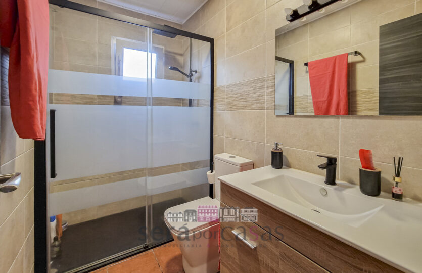 Se vende casa a 10 minutos de Ordenes