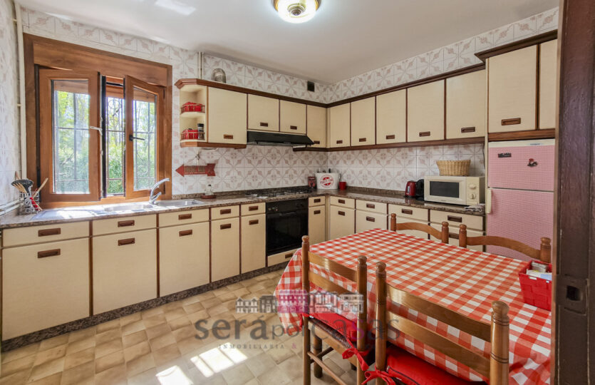 Se vende casa a 10 minutos de Ordenes