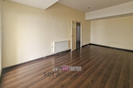 Se vende piso en A Coruña, con terraza cubierta