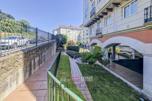 Se vende apartamento con vistas en Los Arces
