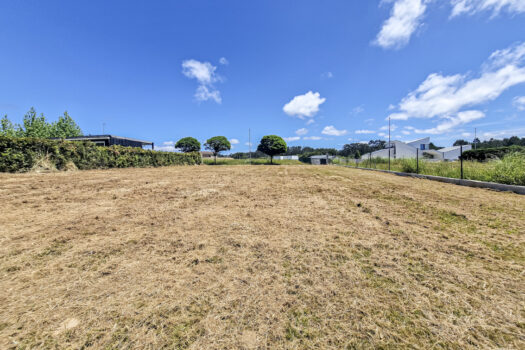 Se vende finca urbana en urbanización Costa Miño